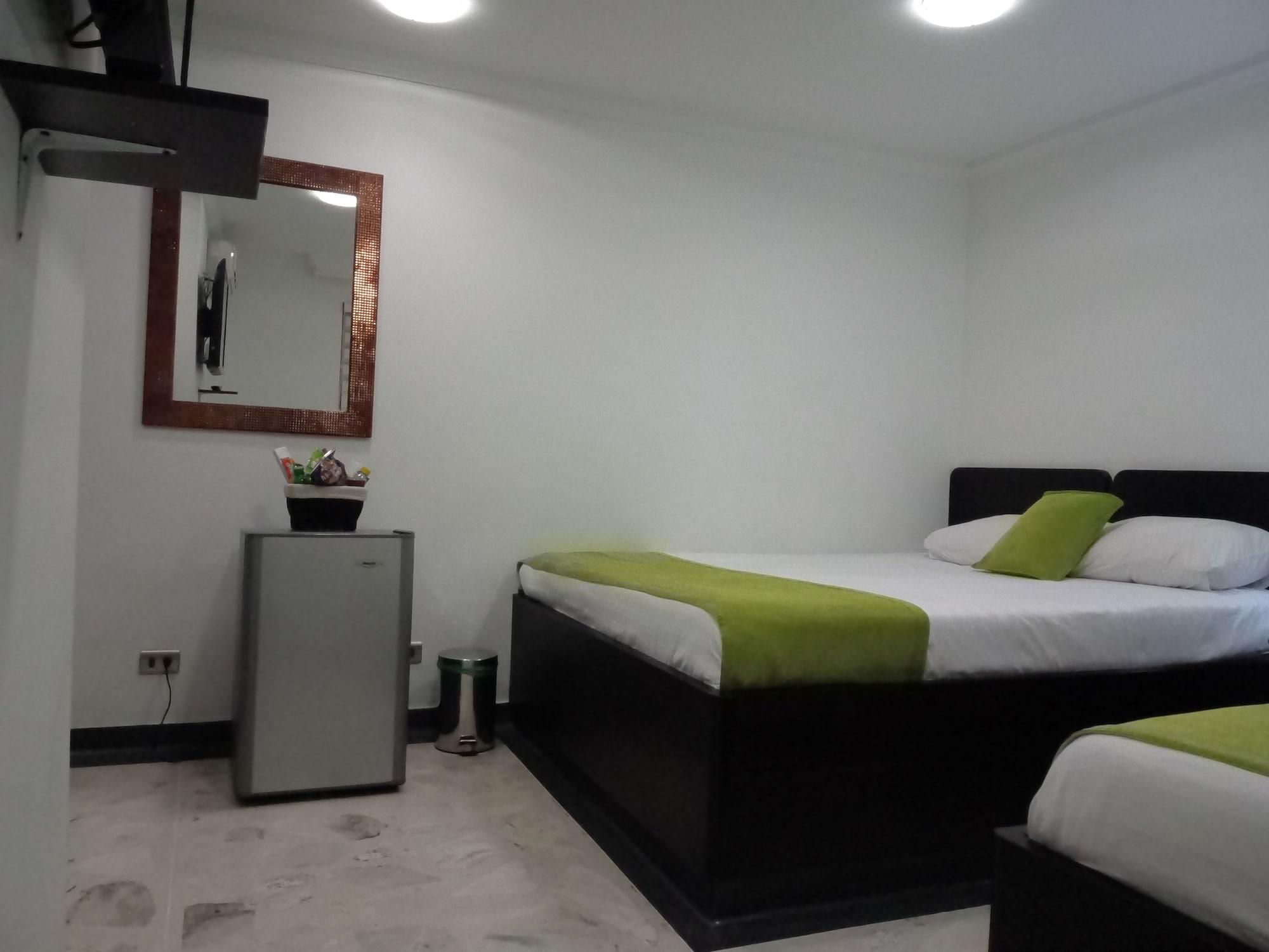 Hotel Calasanz Real メデジン エクステリア 写真