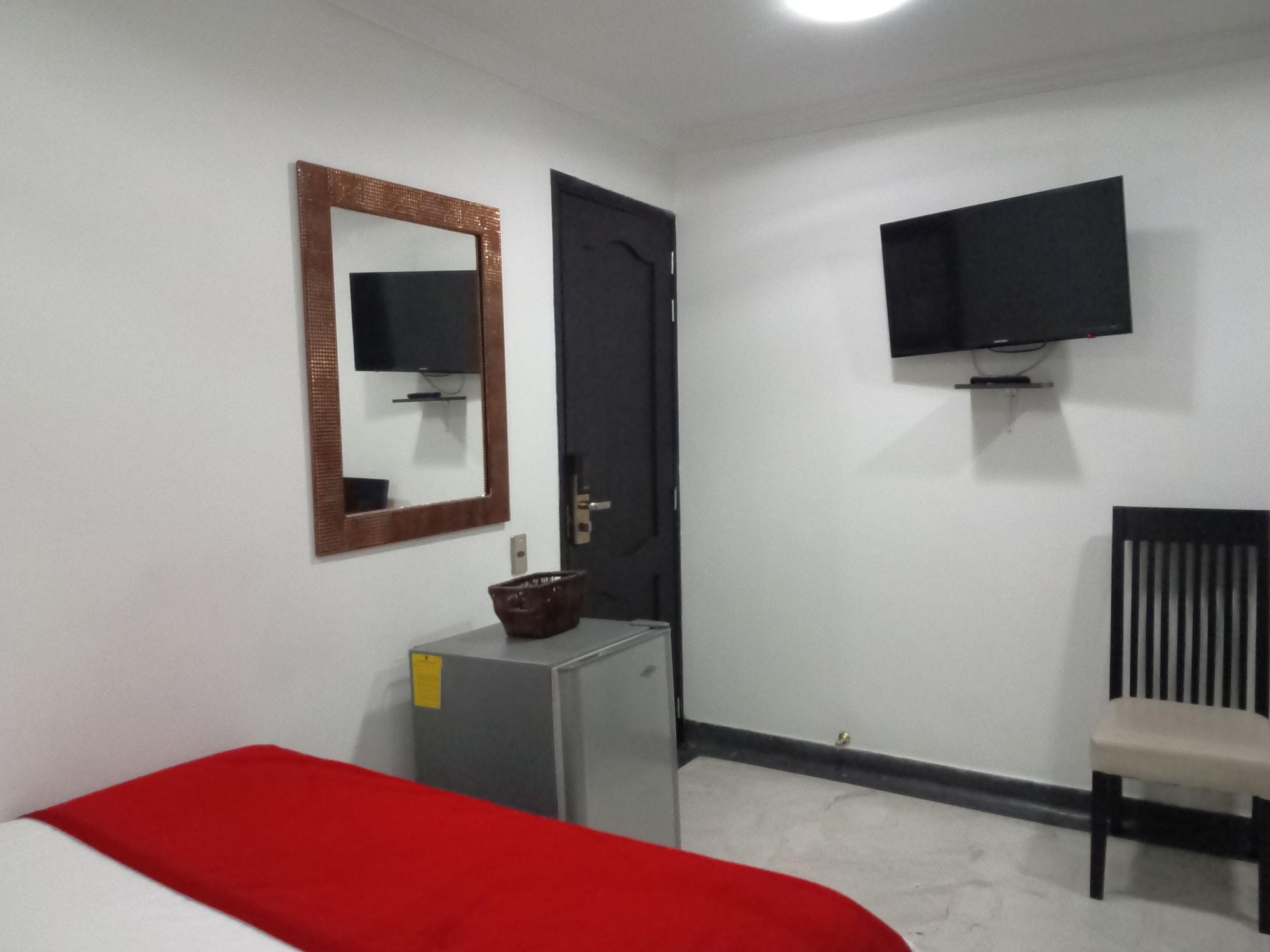 Hotel Calasanz Real メデジン エクステリア 写真
