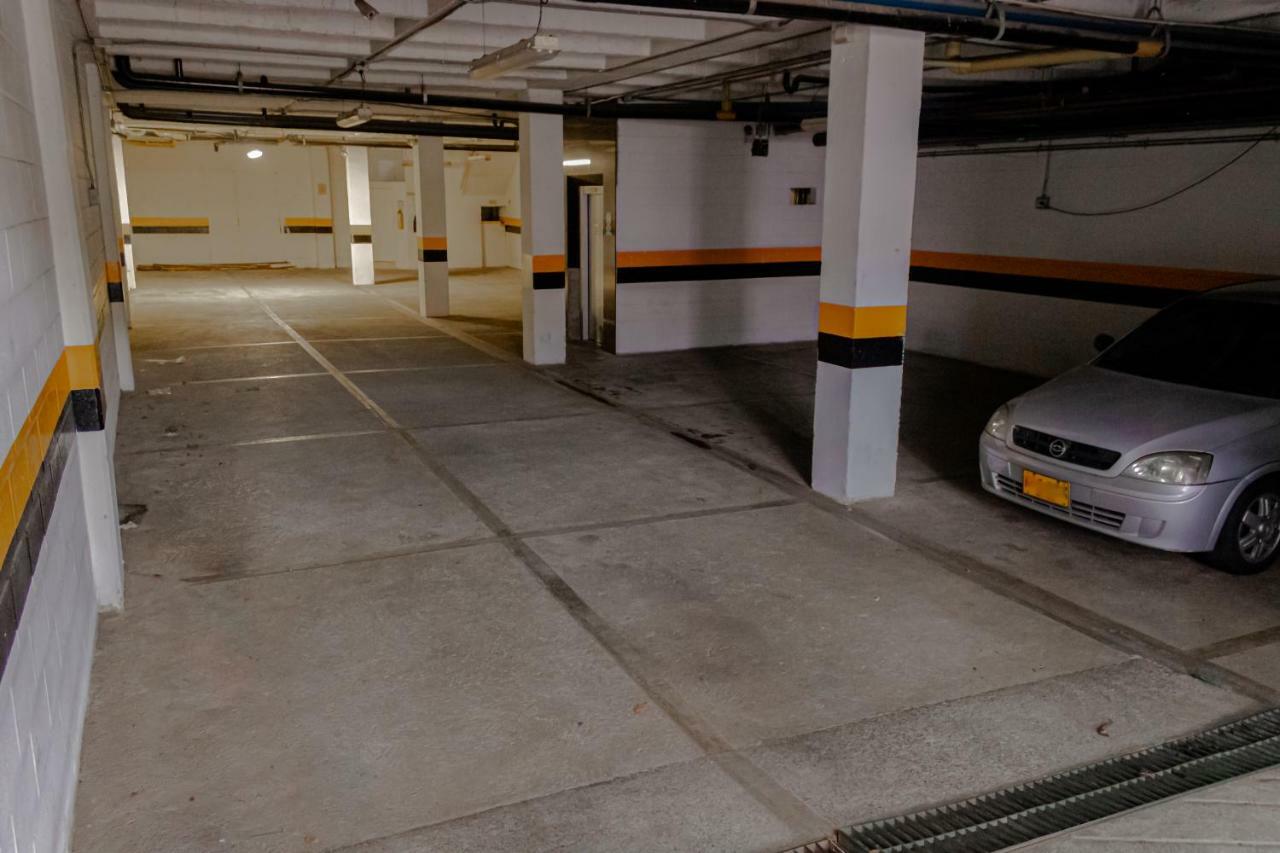 Hotel Calasanz Real メデジン エクステリア 写真
